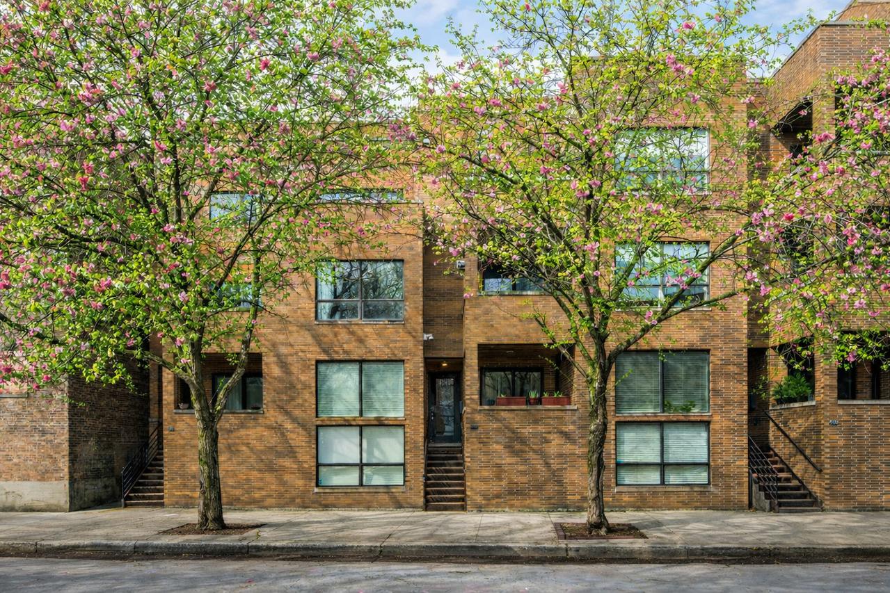 4648 N Winthrop Ave. #2A, Chicago, IL 60640