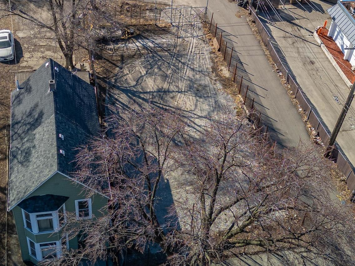 4745 W Harrison St., Chicago, IL 60644