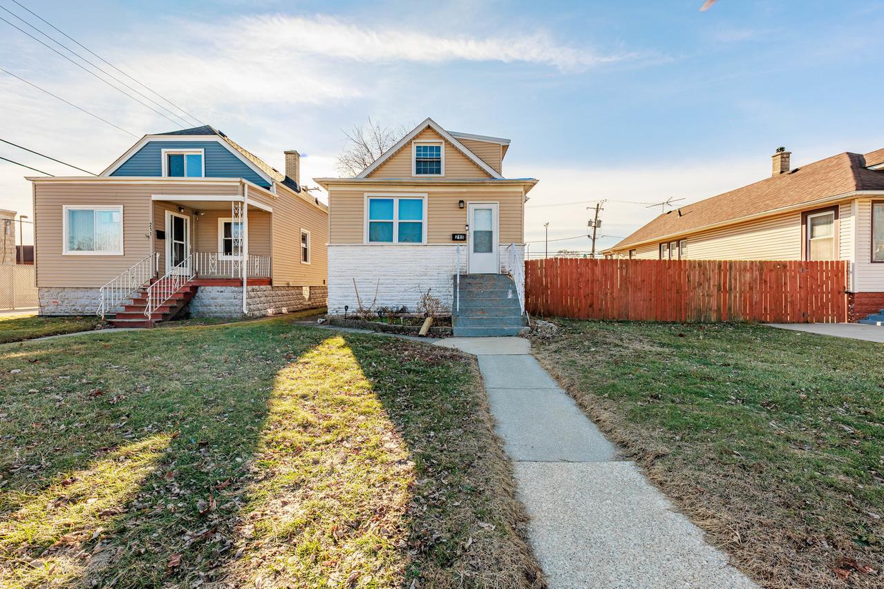 213 153rd Pl., Calumet City, IL 60409
