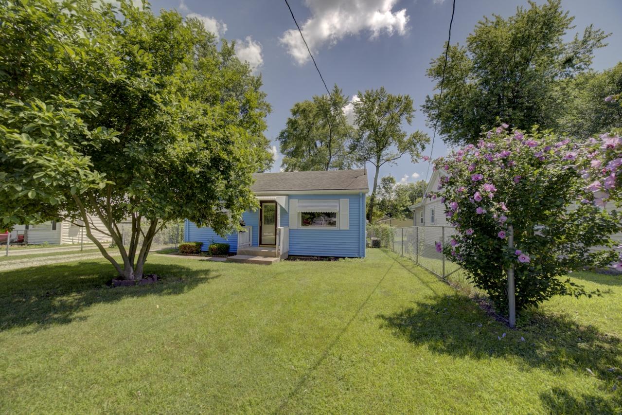 525 E Hickory St., Watseka, IL 60970