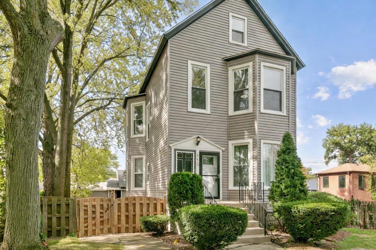 9412 S Homan Ave., Evergreen Park, IL 60805