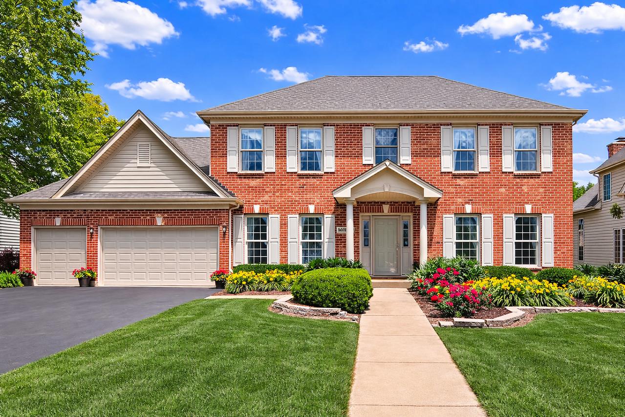 40W434 Taylor Caldwell St., St. Charles, IL 60175