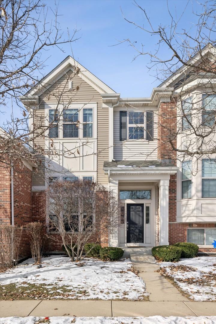 0N052 Woodland Ct., Winfield, IL 60190