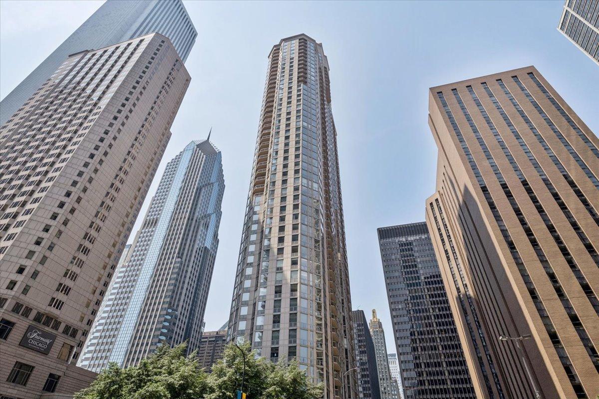 222 N Columbus Dr. #508, Chicago, IL 60601