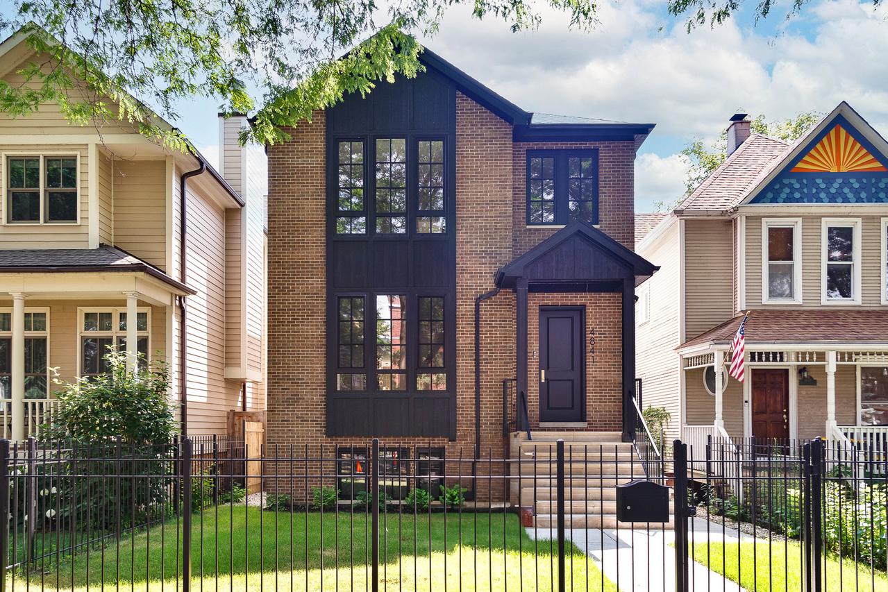 4841 N Hermitage Ave., Chicago, IL 60640