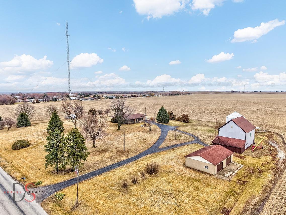 3476 E 27th Rd., Marseilles, IL 61341