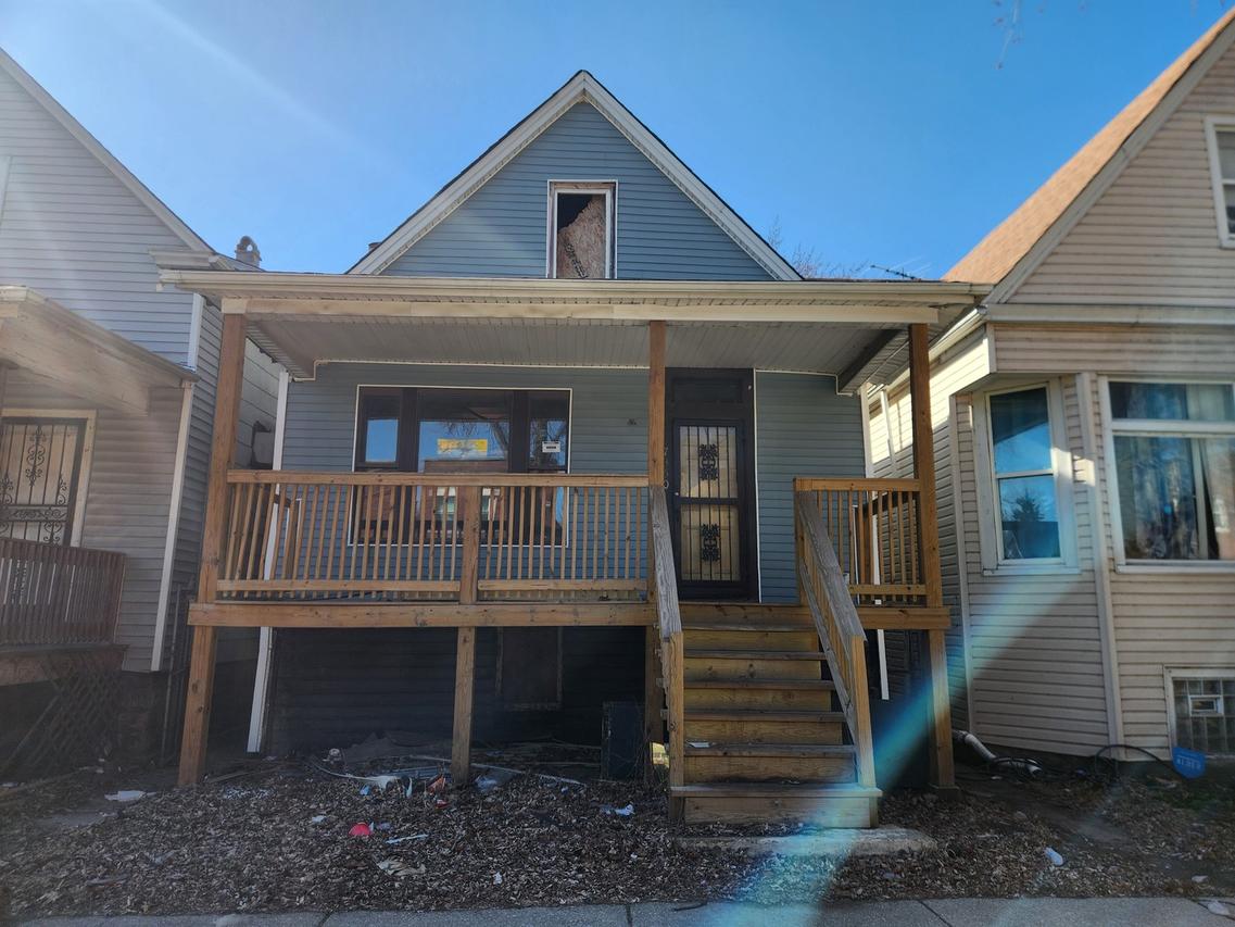 7350 S Dante Ave., Chicago, IL 60619