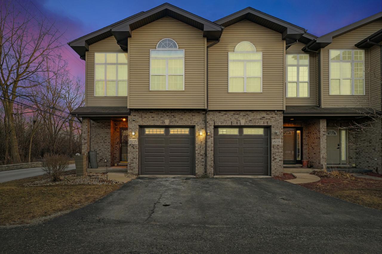 15725 S Kedzie Ave. #9, Markham, IL 60428