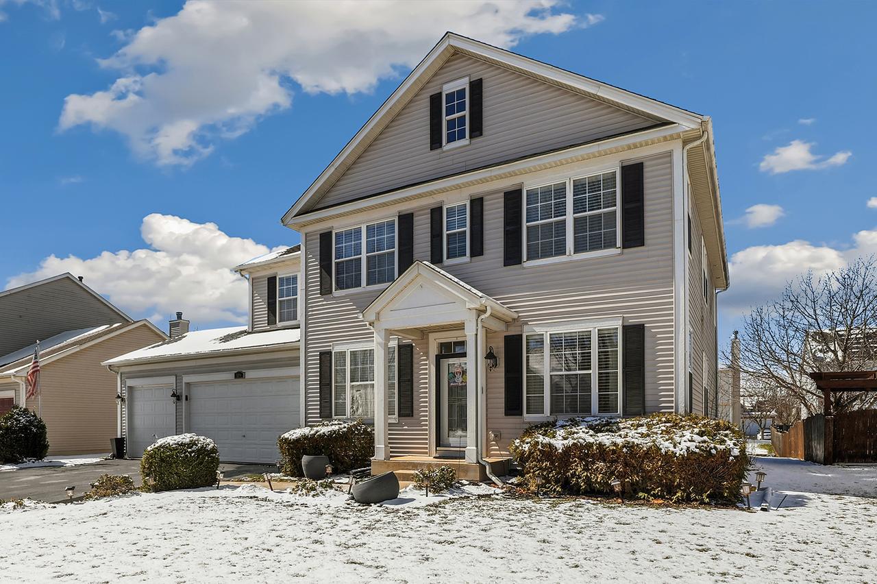 749 Lenox Ave., Bolingbrook, IL 60490