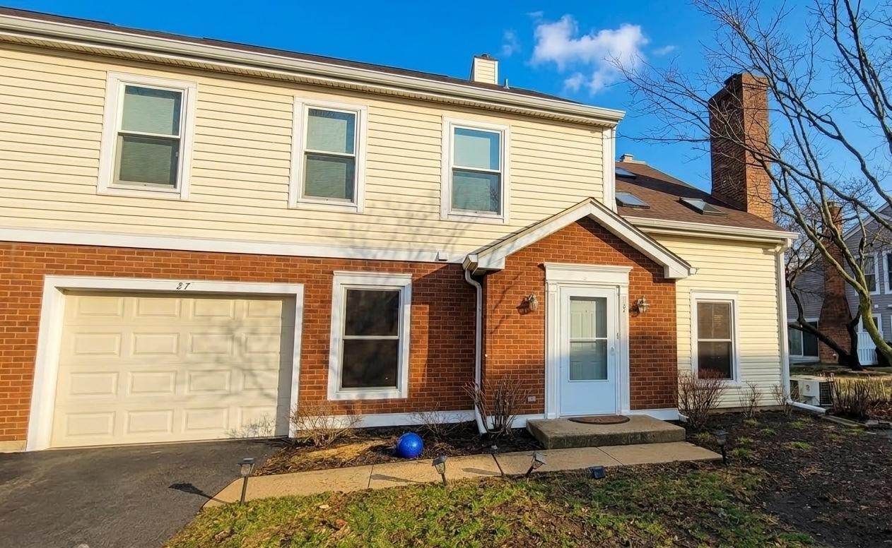 27 S Stonington Dr. #172, Palatine, IL 60074