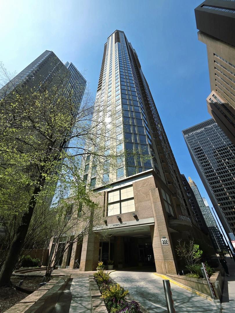 222 N Columbus Dr. #1003, Chicago, IL 60601