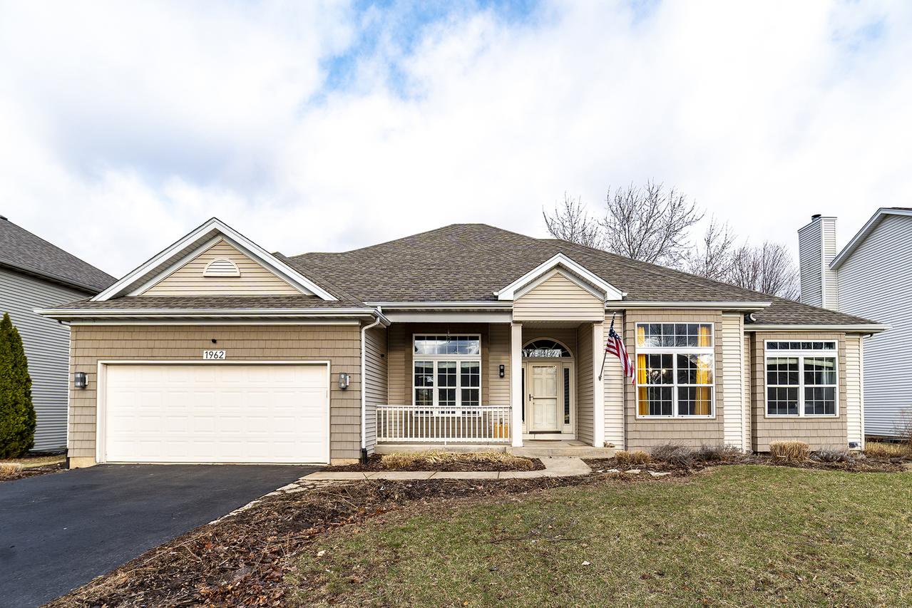1962 Prairie Rose Ln., Yorkville, IL 60560