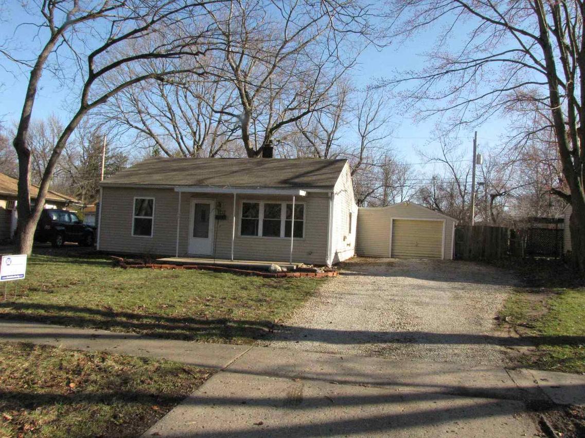 1212 E Pennsylvania Ave., Urbana, IL 61801