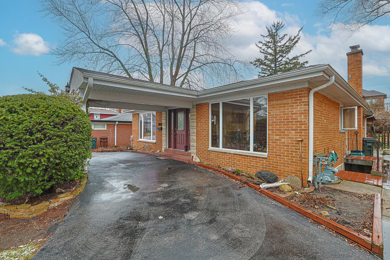 9714 Kedvale Ave., Skokie, IL 60076