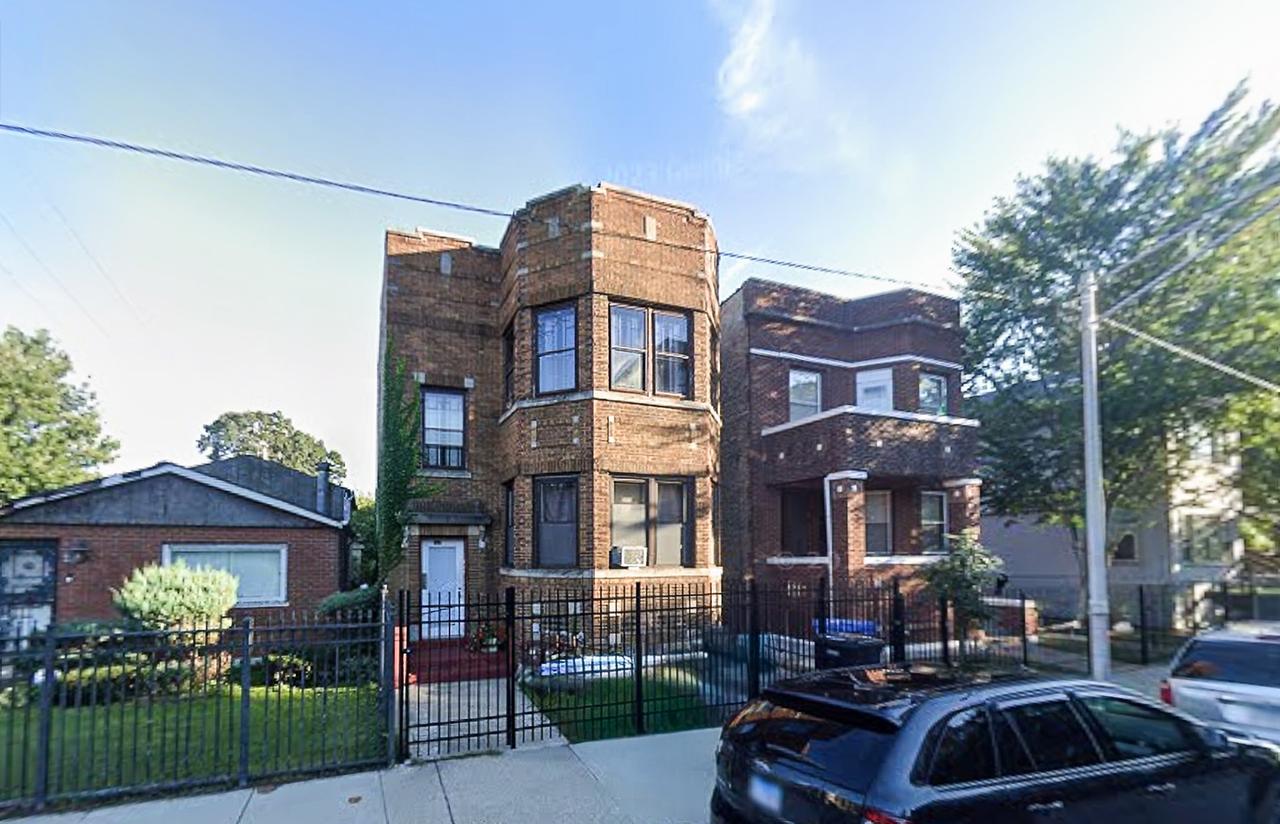 2821 E 77th Pl., Chicago, IL 60649