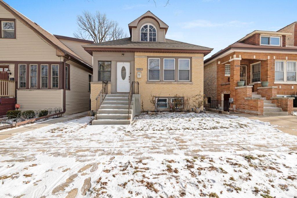 2207 N Nagle Ave., Chicago, IL 60707