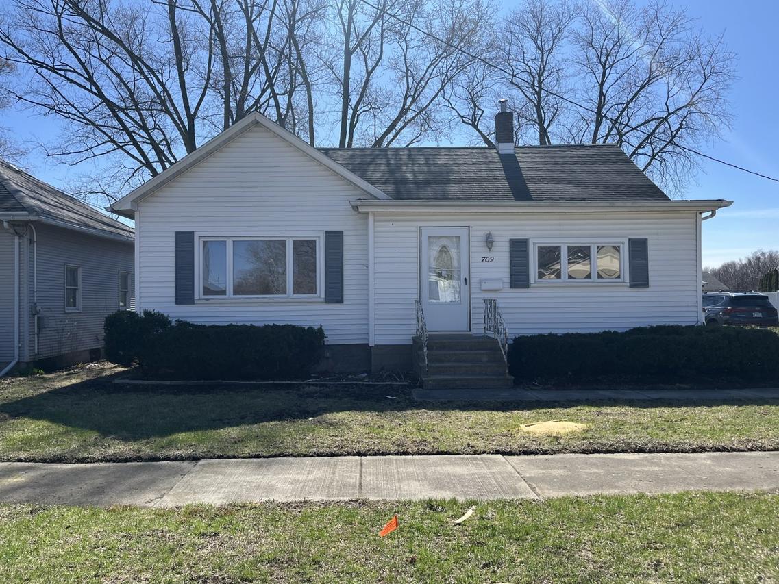 709 E Livingston St., Streator, IL 61364