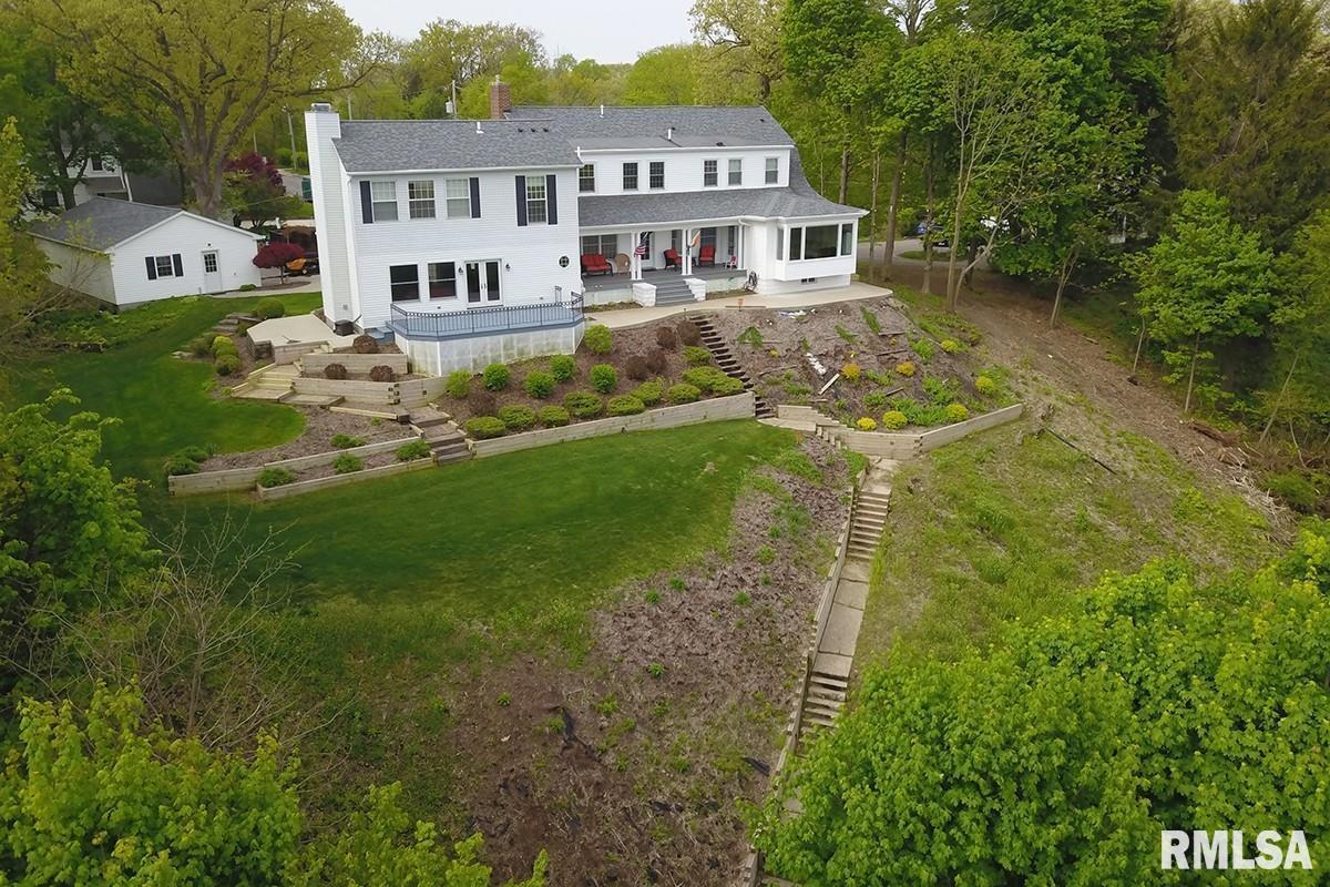 4510 5th Ave., Moline, IL 61265