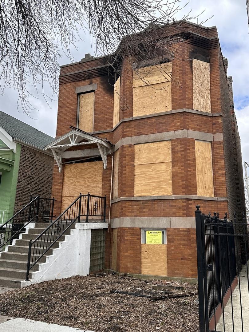 2330 S Ridgeway Ave., Chicago, IL 60623