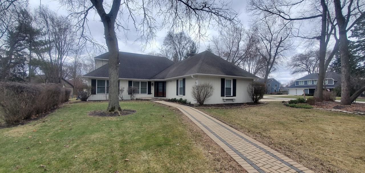 26W055 Cree Ln., Wheaton, IL 60189