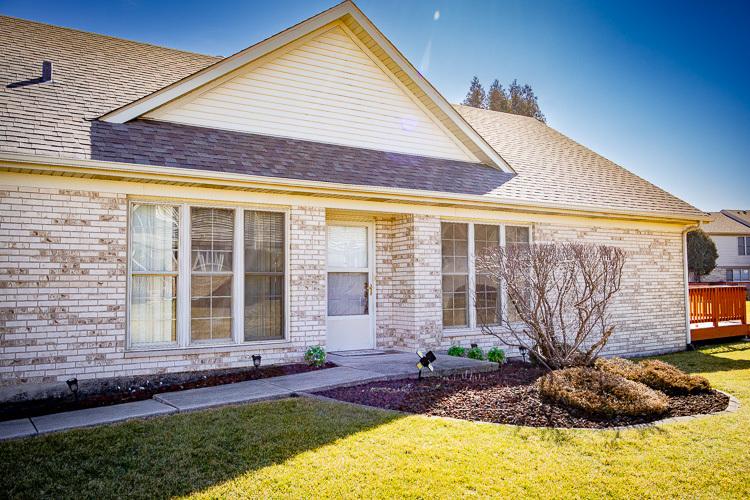 65 Aegina Ct., Tinley Park, IL 60477