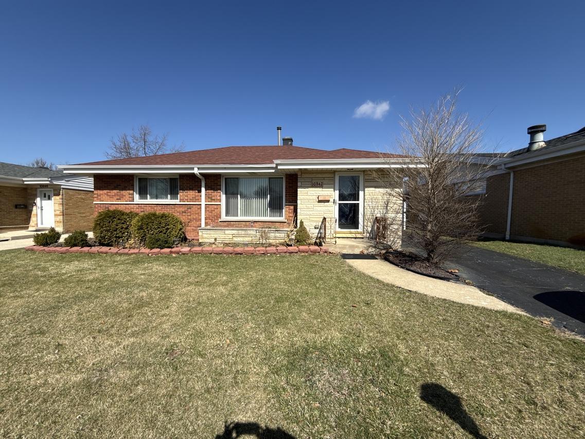 10842 Claridge Ave., Westchester, IL 60154