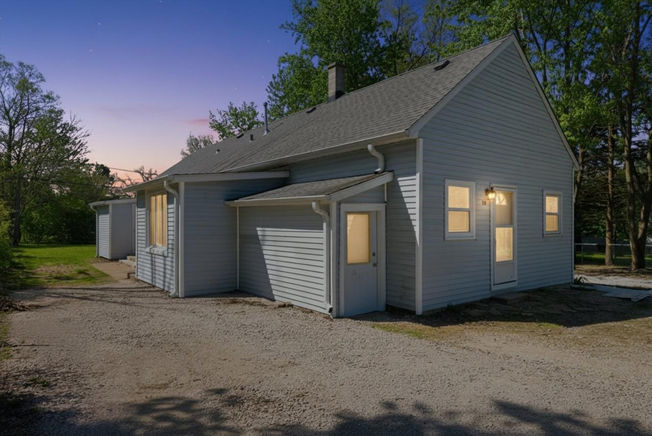 218 Hughes Ave., Lockport, IL 60441