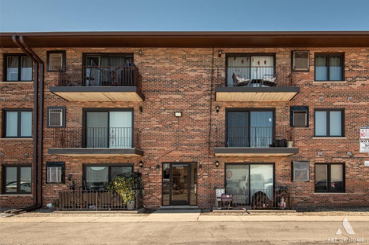 7347 W 79th Pl. #2D, Bridgeview, IL 60455