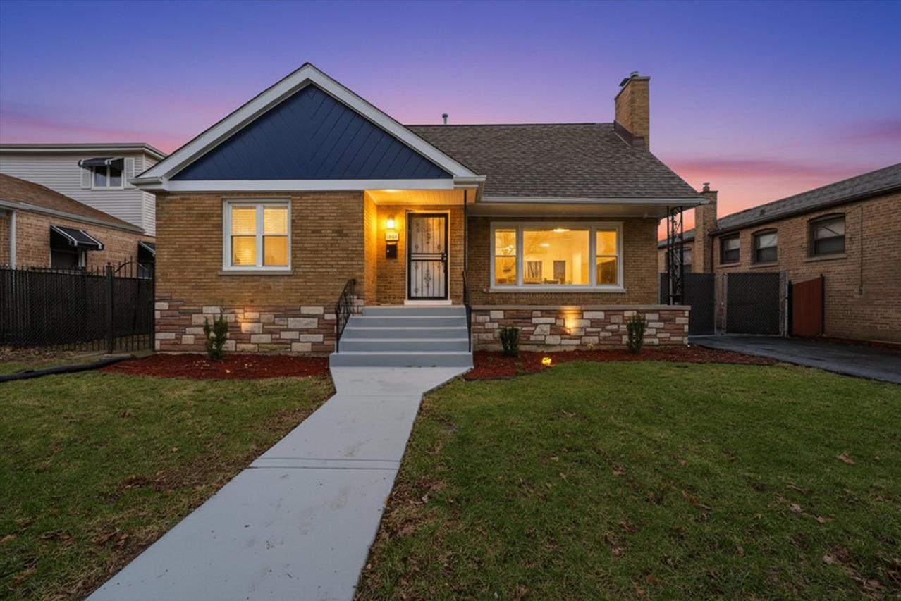 3743 W 83 St., Chicago, IL 60652