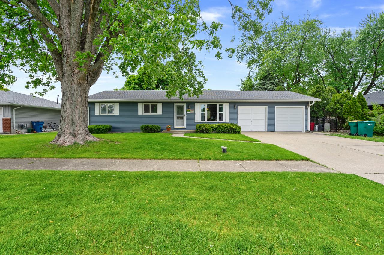 3130 Jo Ann Dr., Joliet, IL 60431