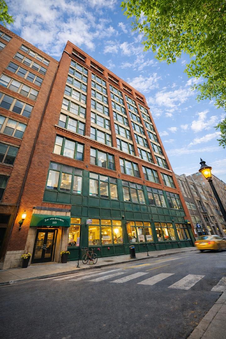 633 S Plymouth Ct. #1004, Chicago, IL 60605