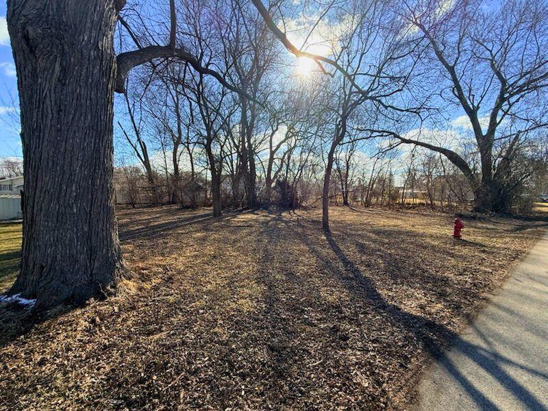 127 Lakewood Ave., Crystal Lake, IL 60014