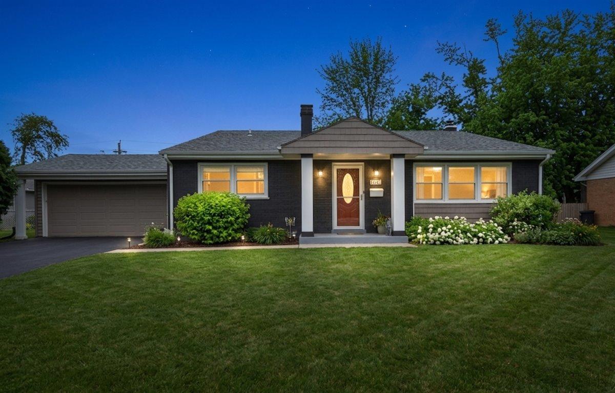 474 Linn Ave., Crystal Lake, IL 60014