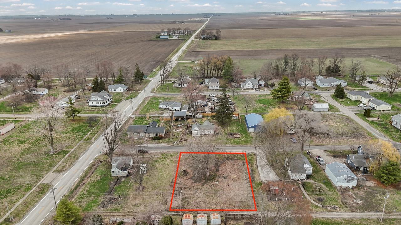 107 Sheridan St., Longview, IL 61852