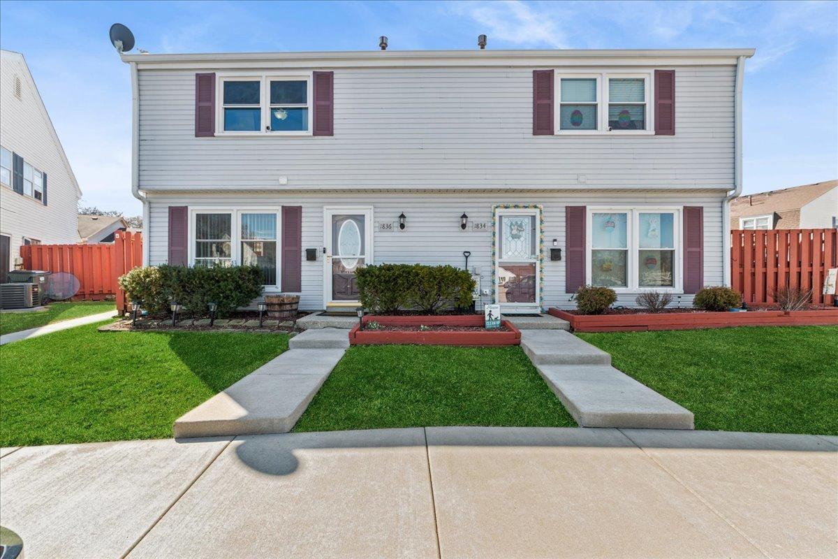 1836 Stockton Dr., Hoffman Estates, IL 60169