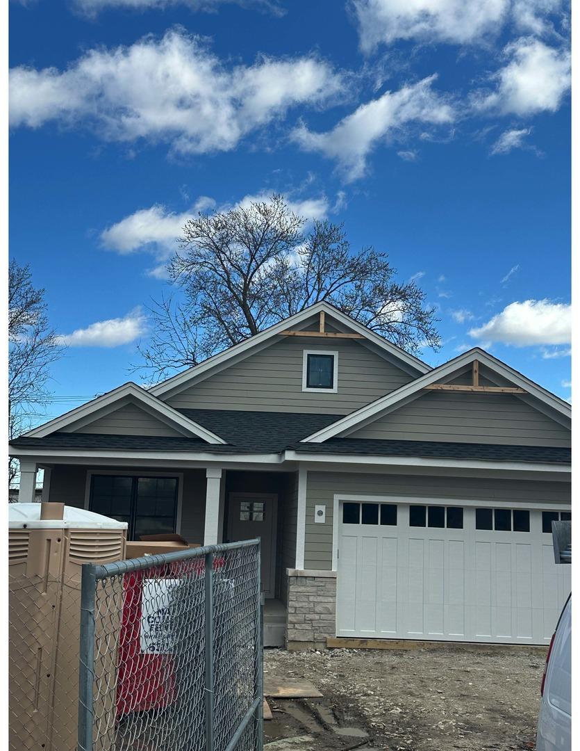 4119 N Lincoln St., Westmont, IL 60559