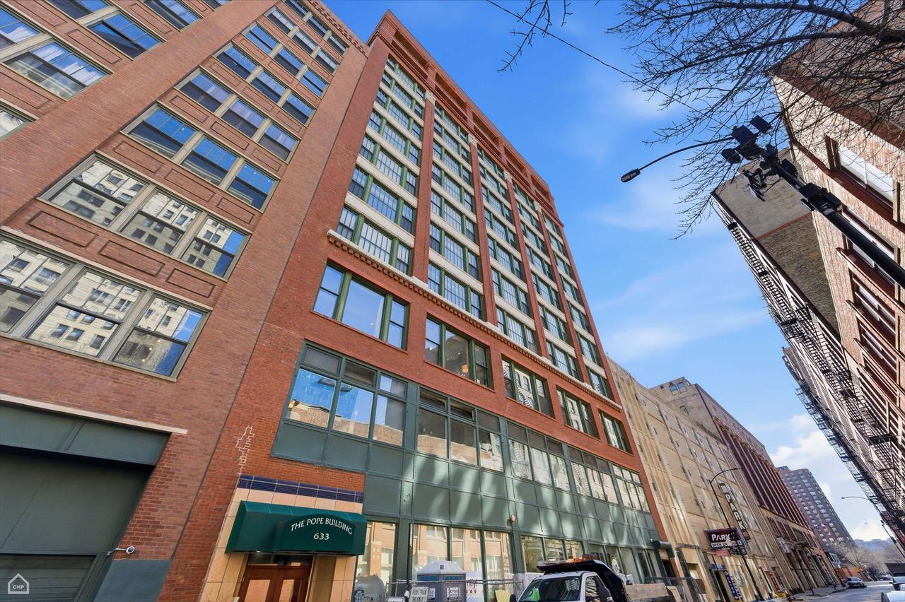 633 S Plymouth Ct. #304, Chicago, IL 60605