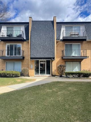 New Homes with Master Bedrooms on the 1st Floor in Oak Lawn: March 7th to March 13th