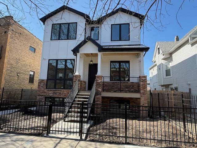 4242 N Sacramento Ave., Chicago, IL 60618