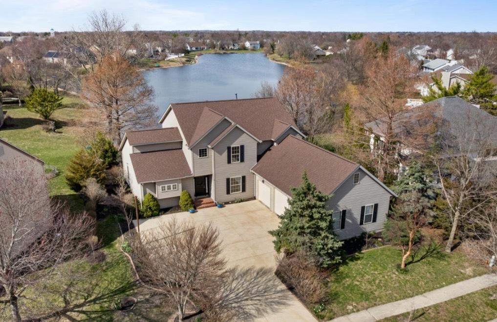 2804 Wedgewood Dr., Champaign, IL 61822