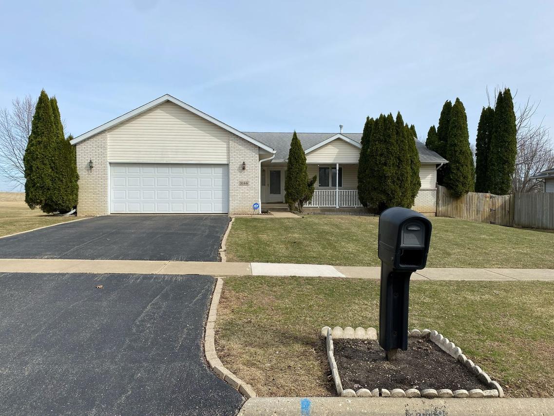 3188 Kregel Dr., Rockford, IL 61109