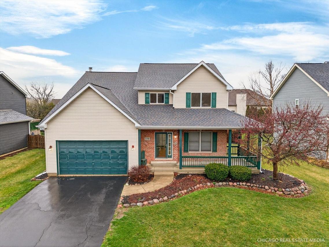 570 Larium Ln., Crystal Lake, IL 60012