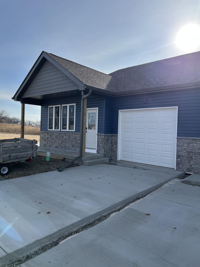 929 Covey Ln., Coal City, IL 60416