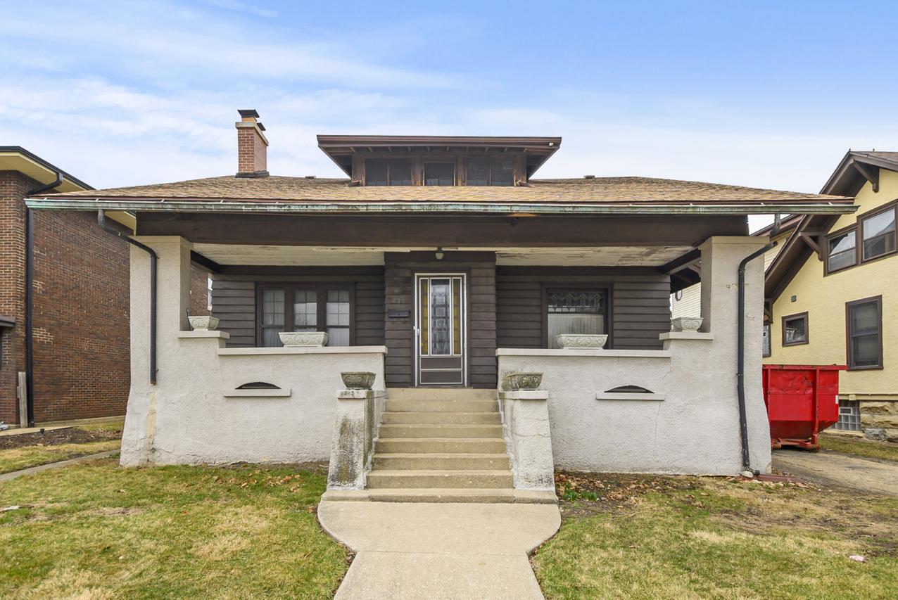 421 N Raynor Ave., Joliet, IL 60435