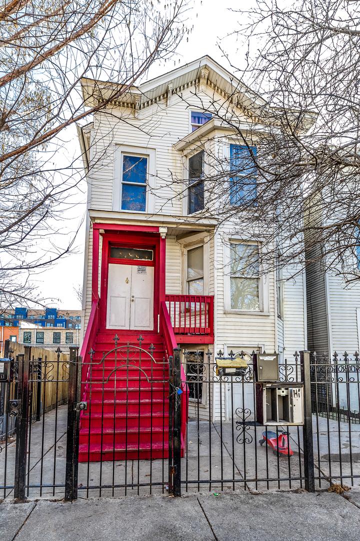 2423 W Moffat St., Chicago, IL 60647