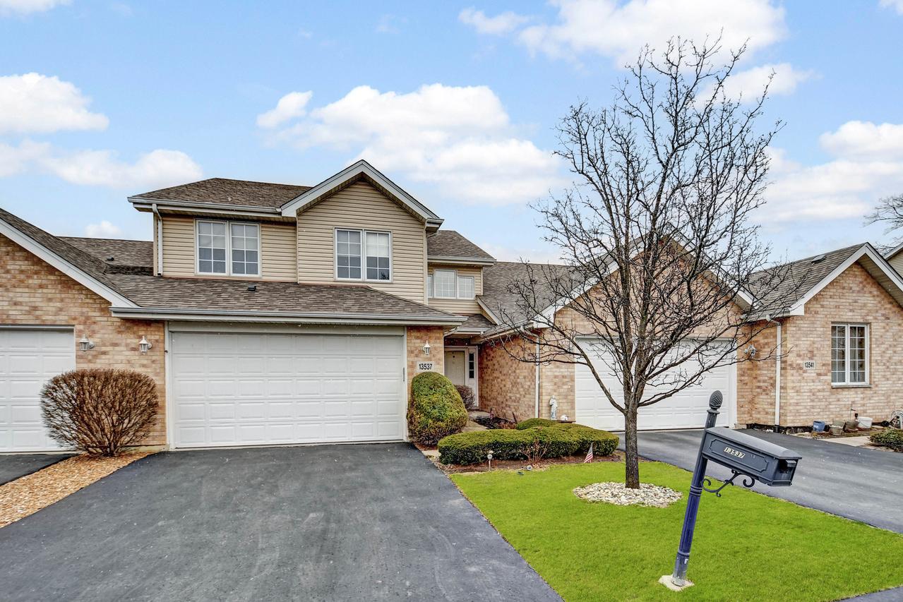 13537 Latrobe Ave. #-, Crestwood, IL 60418