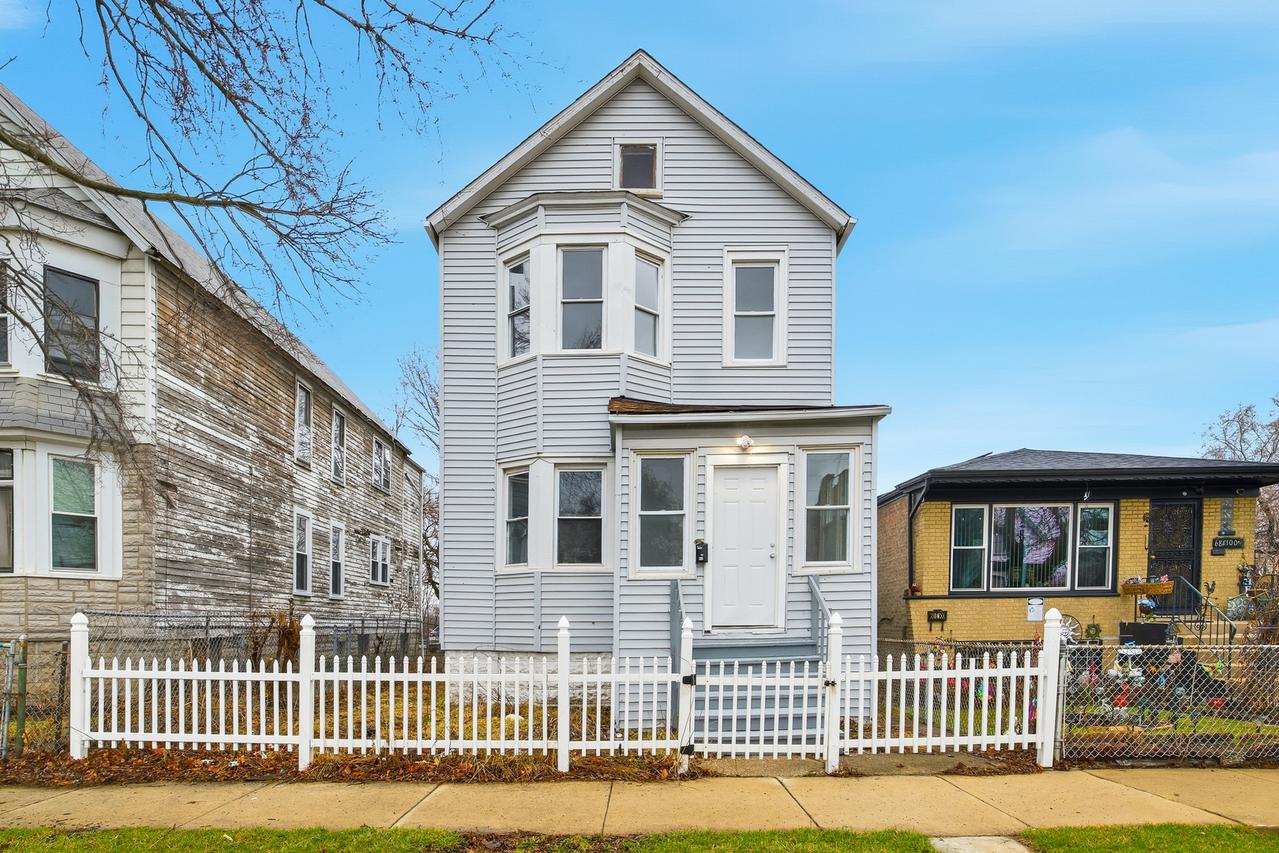 66 E 100th St., Chicago, IL 60628