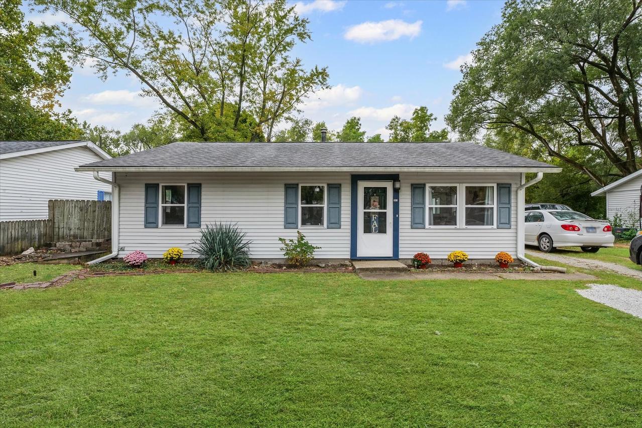 2013 Southwood Dr., Champaign, IL 61821