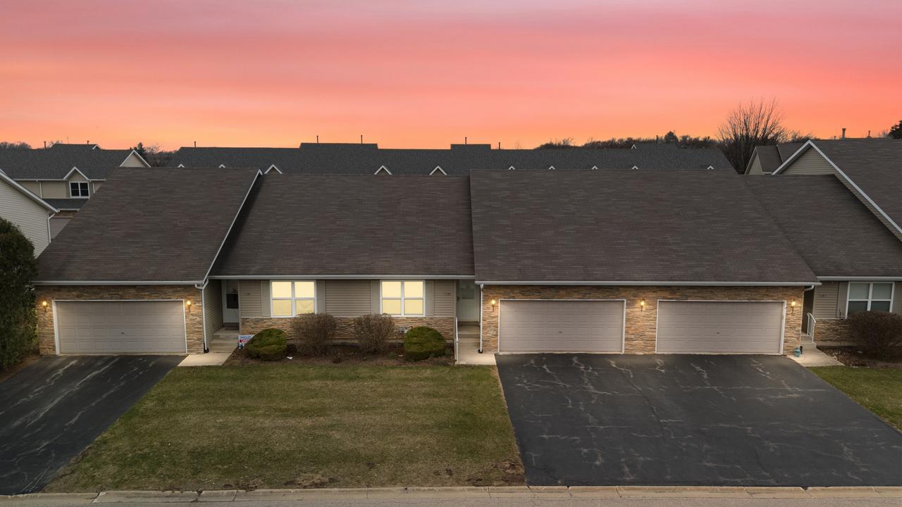 1193 Rose Dr., Sycamore, IL 60178