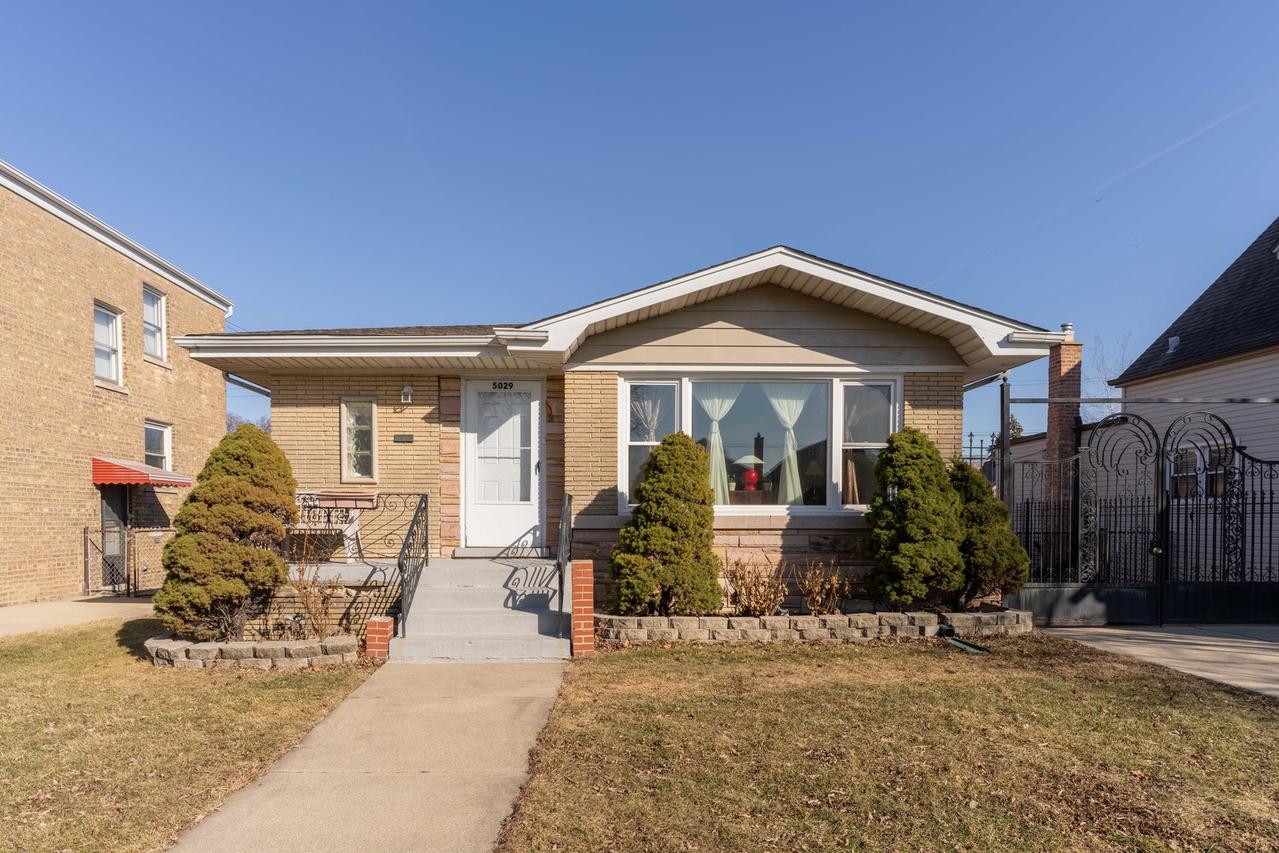 5029 N Nagle Ave., Chicago, IL 60630